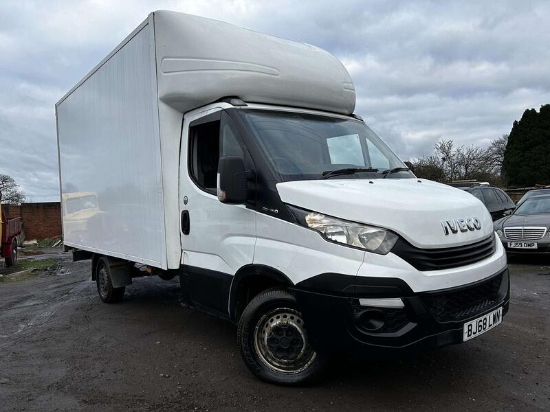 View IVECO DAILY 2.3 TD 14V 35S 3450 
