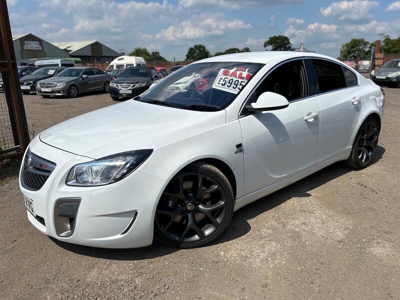 View VAUXHALL INSIGNIA 2.8 i Turbo V6 VXR