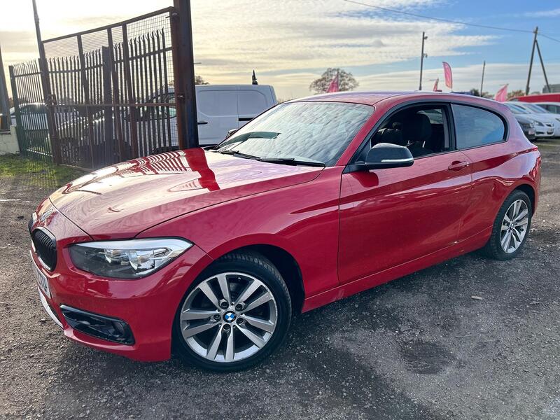 View BMW 1 SERIES 1.5 116d Sport 3-Door