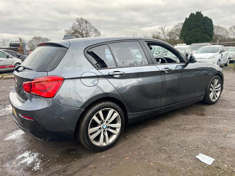 View BMW 1 SERIES 1.5 118i Sport 5-door