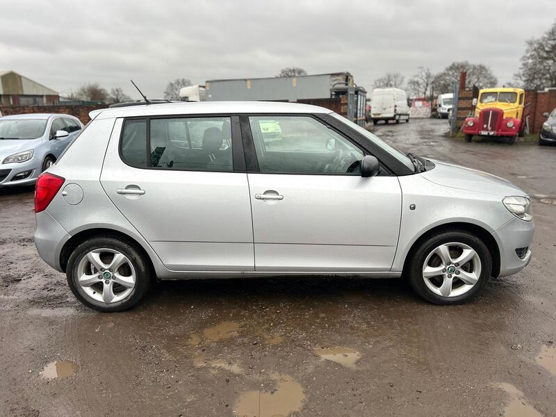 View SKODA FABIA 1.6 TDI SE