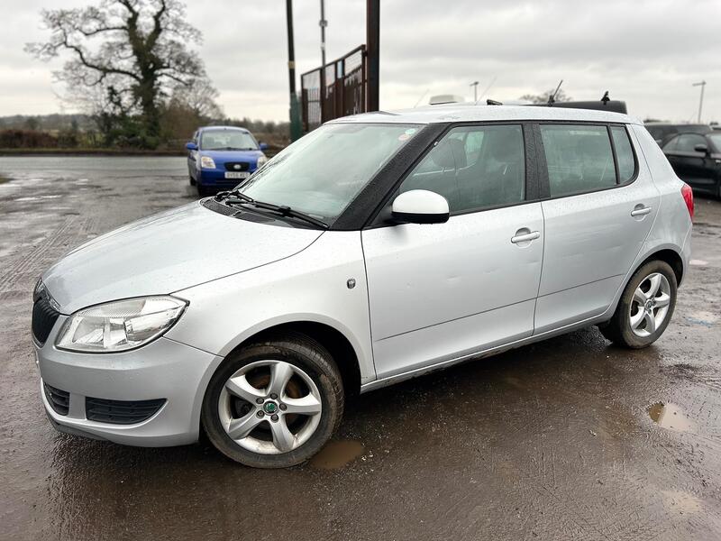 View SKODA FABIA 1.6 TDI SE