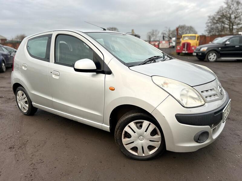 View NISSAN PIXO 1.0 n-tec