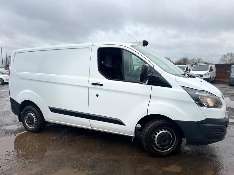 View FORD TRANSIT CUSTOM 2.0 TDCi 270