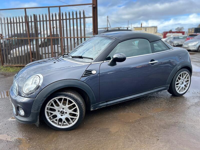 View MINI COUPE 1.6 Cooper Coupe