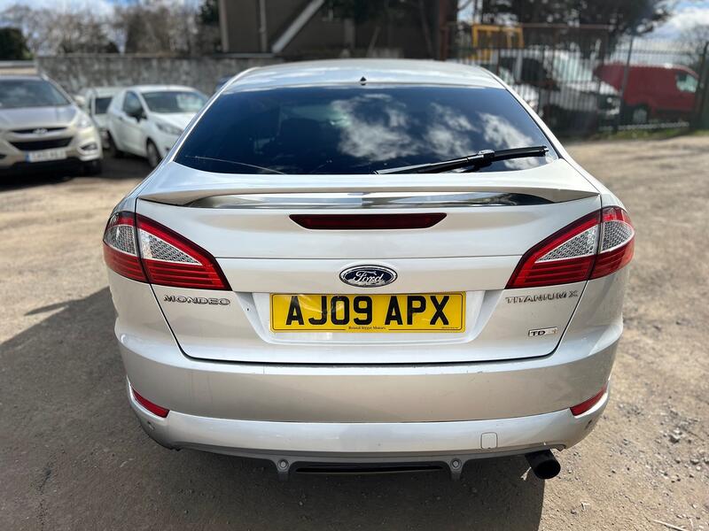 View FORD MONDEO 2.2 TDCi Titanium X Sport