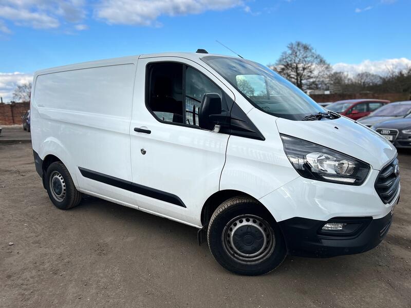View FORD TRANSIT CUSTOM 2.0 340 EcoBlue Leader