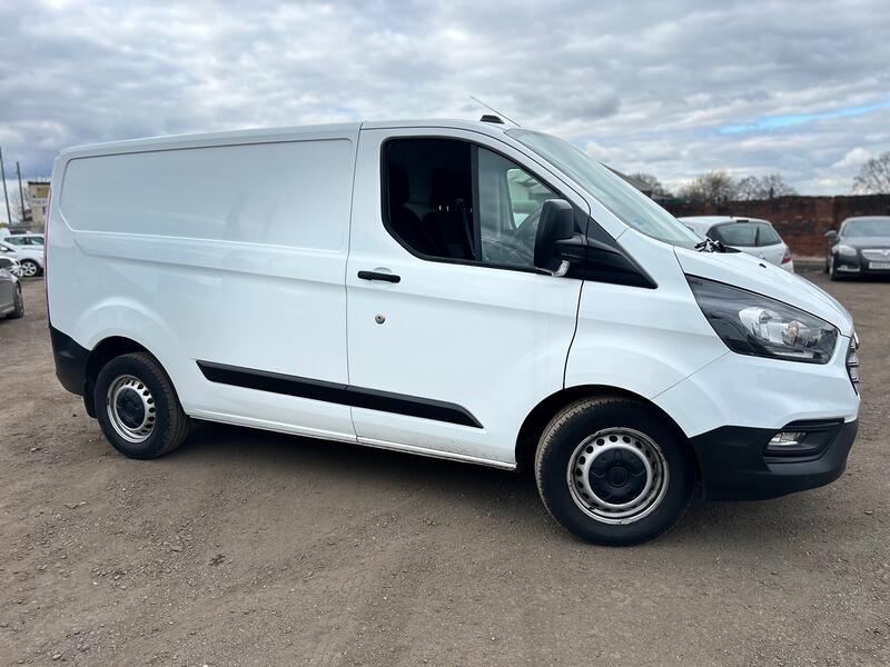 View FORD TRANSIT CUSTOM 2.0 340 EcoBlue Leader