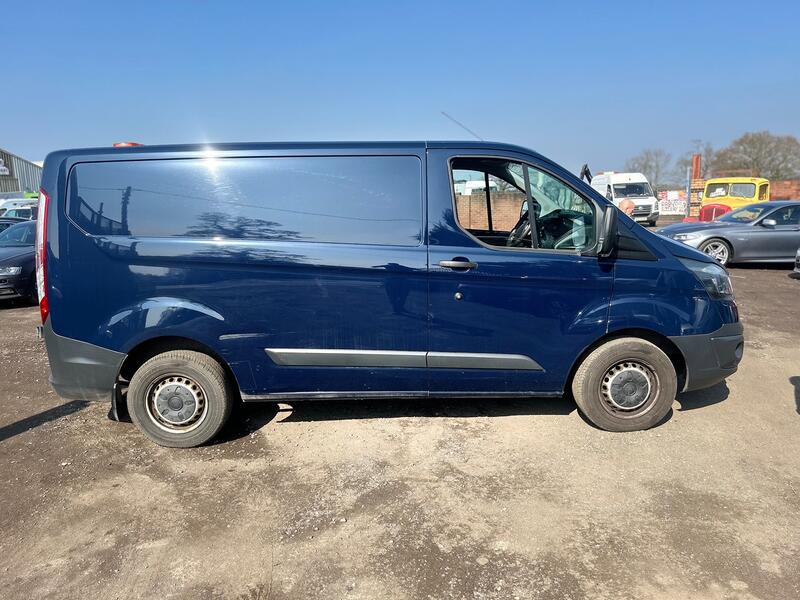 View FORD TRANSIT CUSTOM 2.0 TDCi 290