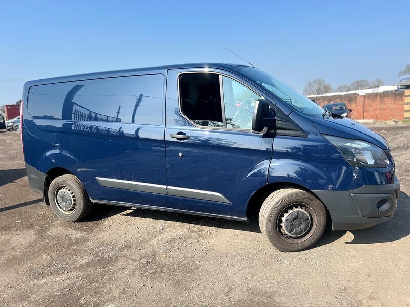 View FORD TRANSIT CUSTOM 2.0 TDCi 290