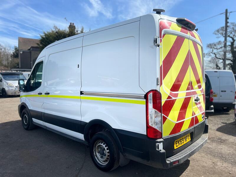 View FORD TRANSIT 2.0 290 EcoBlue Leader