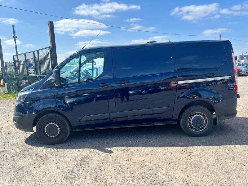 View FORD TRANSIT CUSTOM 2.0 TDCi 290