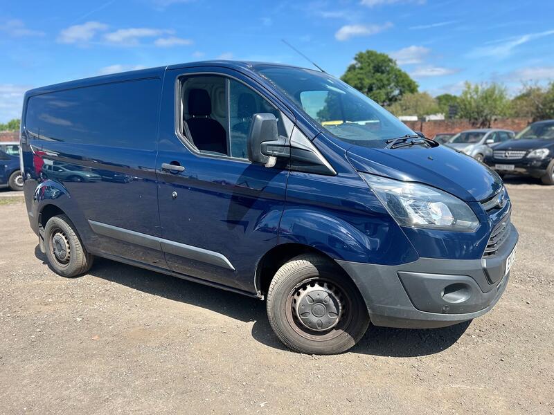 View FORD TRANSIT CUSTOM 2.0 TDCi 290