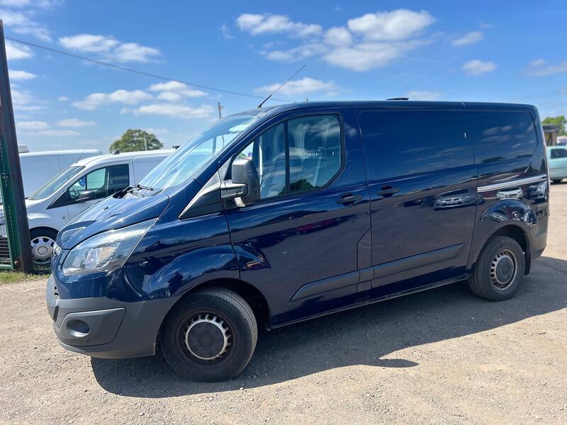 View FORD TRANSIT CUSTOM 2.0 TDCi 290