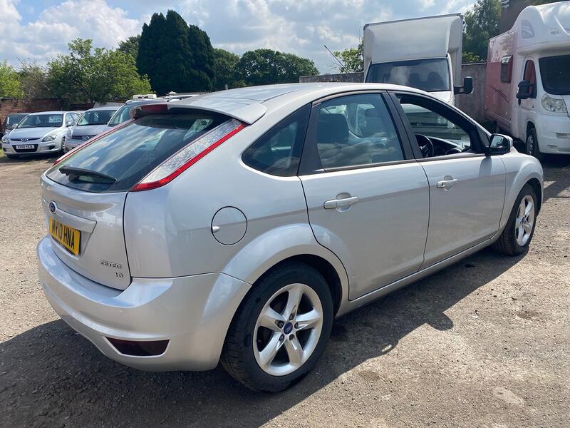 View FORD FOCUS 1.6 Zetec