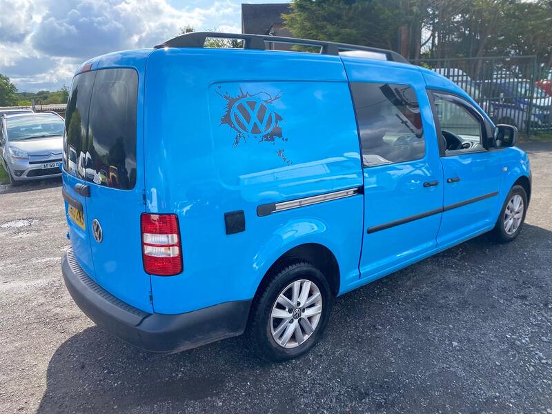 View VOLKSWAGEN CADDY 1.6 TDI C20 Startline