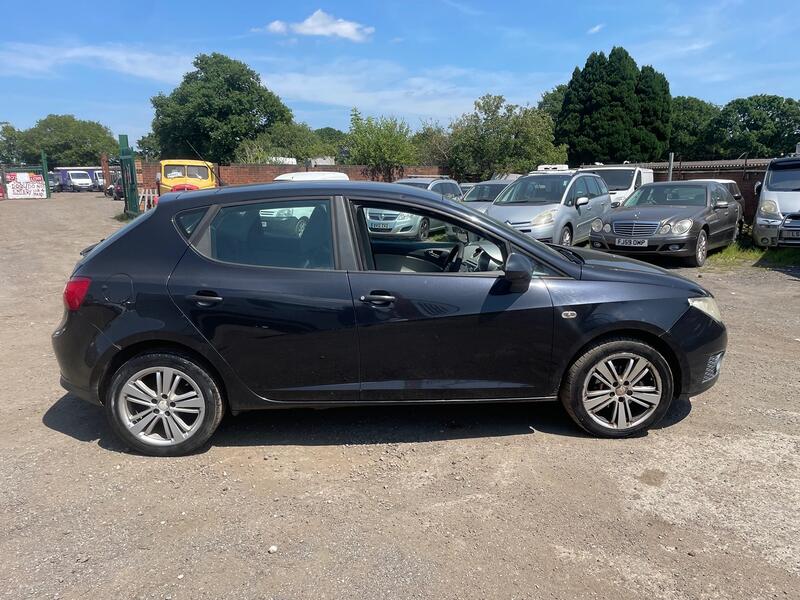 View SEAT IBIZA 1.4 16V SE