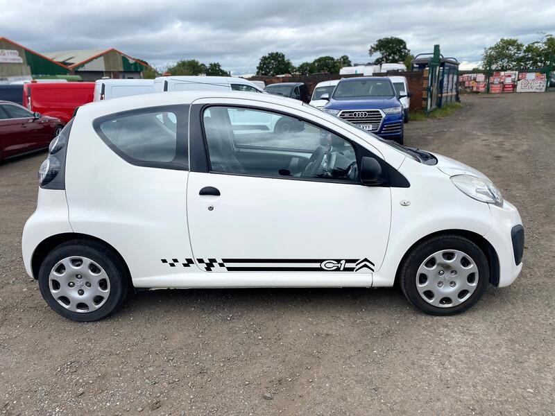 View CITROEN C1 1.0 i VT