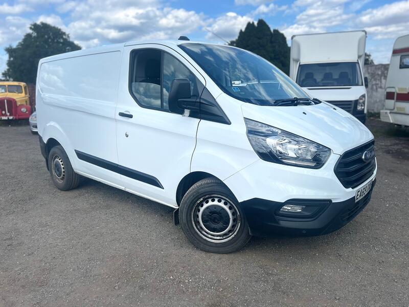 View FORD TRANSIT CUSTOM 2.0 340 EcoBlue Leader