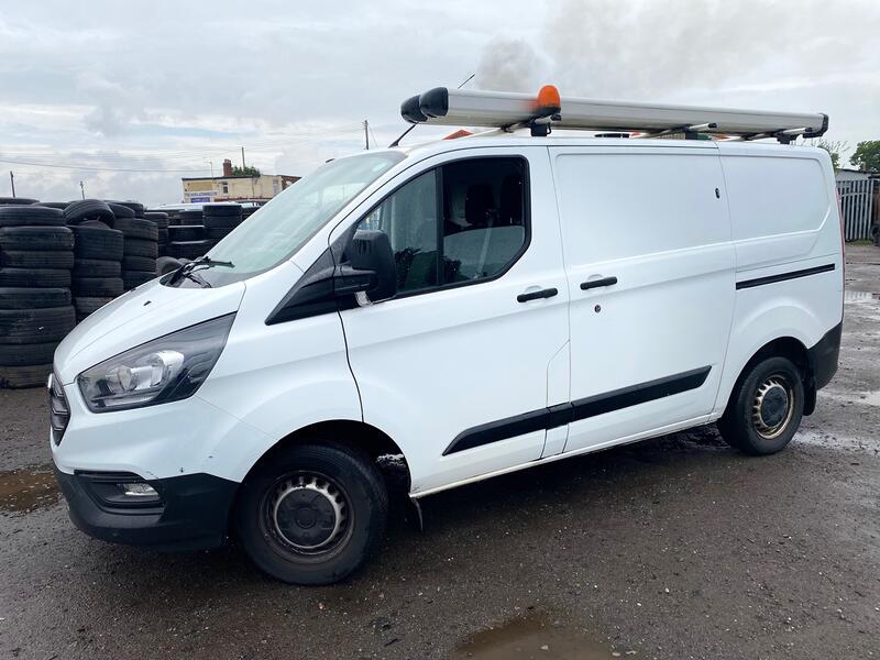 View FORD TRANSIT CUSTOM 2.0 280 EcoBlue