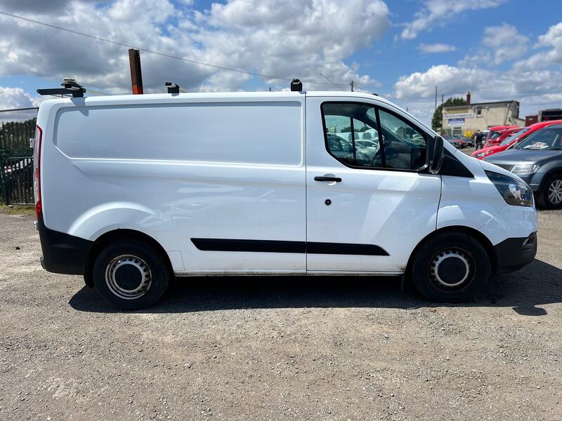 View FORD TRANSIT CUSTOM 2.0 340 EcoBlue