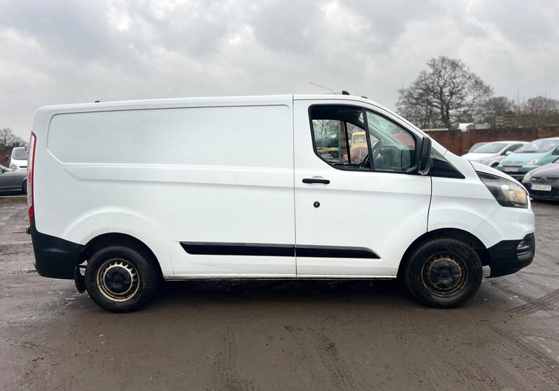 View FORD TRANSIT CUSTOM 2.0 340 EcoBlue Leader