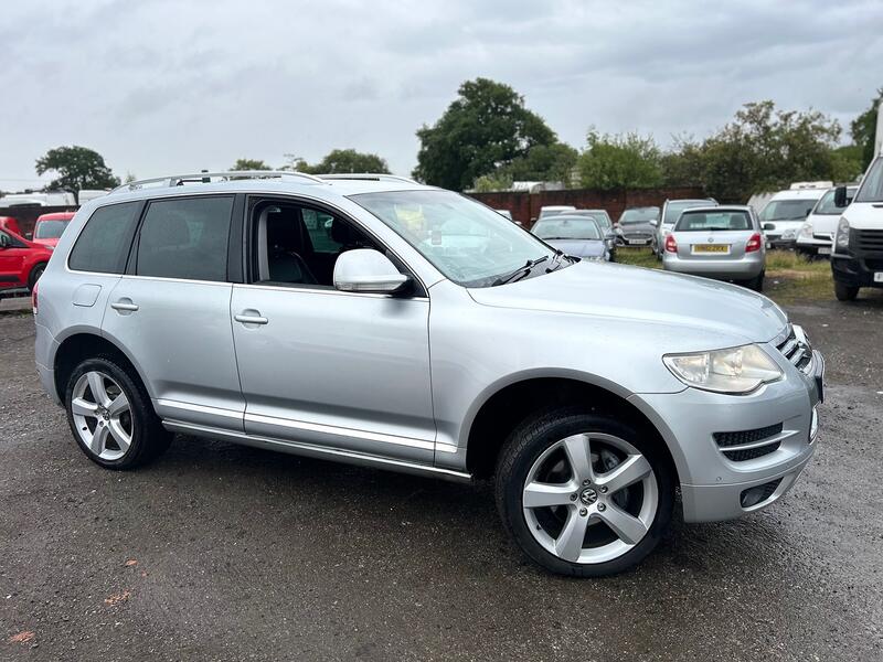 View VOLKSWAGEN TOUAREG 3.0 TDI V6 DPF Altitude