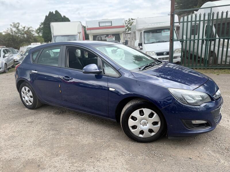 View VAUXHALL ASTRA 1.7 CDTi ecoFLEX 99g ES